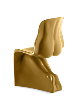 Her glossy gold by Horm